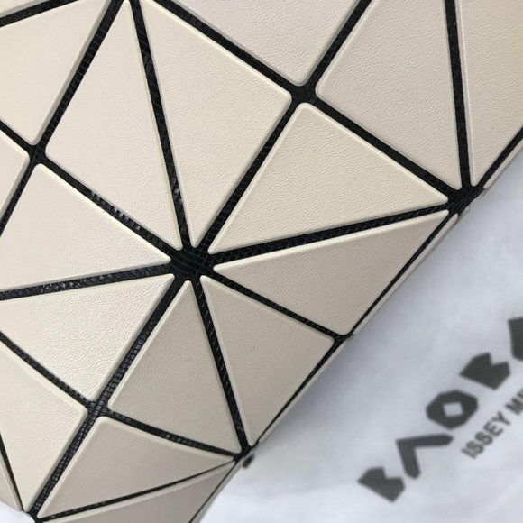 Bao Bao Issey Miyake Beige Boston Matte Bag - Picture 3 of 5